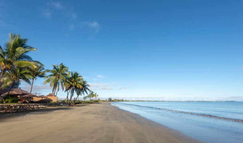 Wailoaloa Beach