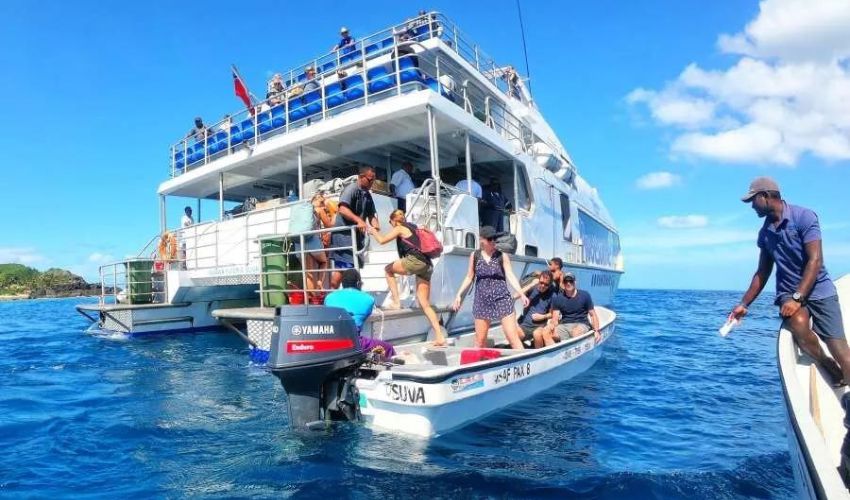 Boat trip to Mamanuca Island